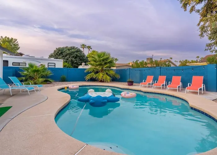 Family Friendly Pool 3br 2ba Near Dt Gilbert