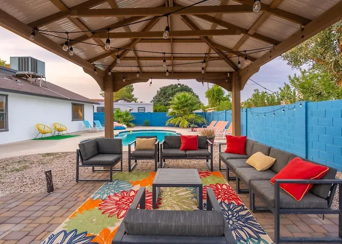 Family Friendly Pool 3br 2ba Near Dt Gilbert