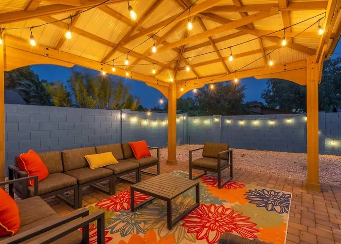 Family Friendly Pool 3br 2ba Near Dt *