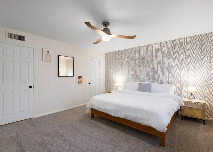 Family Friendly Pool 3br 2ba Near Dt Holiday home Gilbert